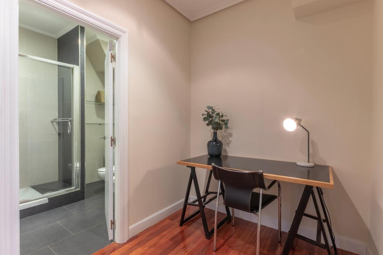 Akomodat En Apartamento En El Centro De Bilbao Con Parking Екстер'єр фото