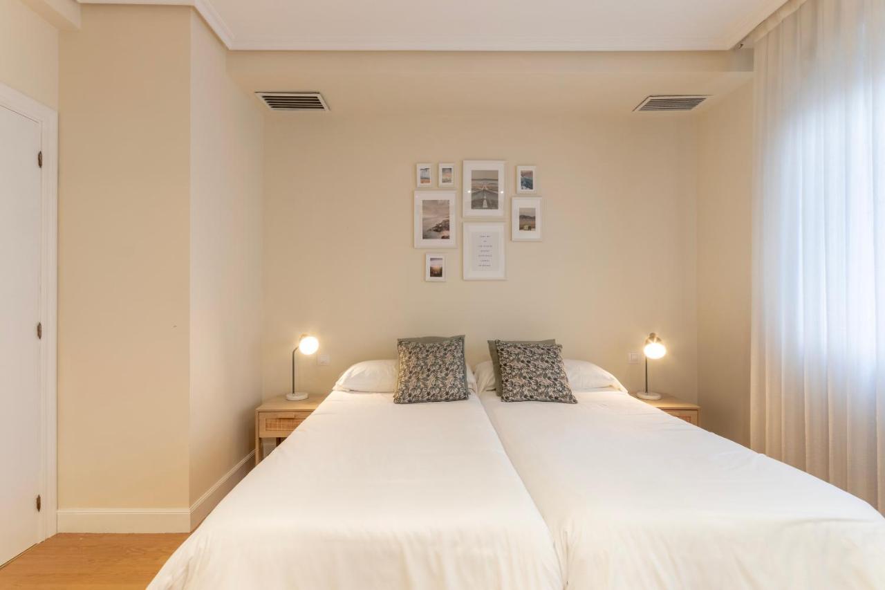Akomodat En Apartamento En El Centro De Bilbao Con Parking Екстер'єр фото